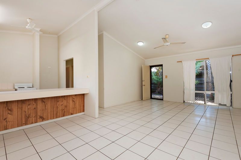 6 Grassland Crescent, LEANYER NT 0812
