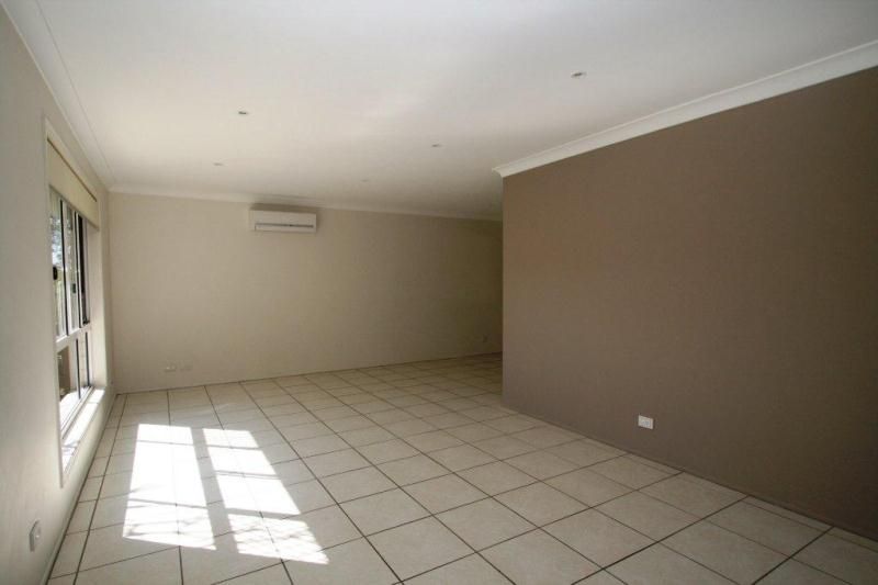 26 Minelli Place, MCDOWALL, QLD 4053