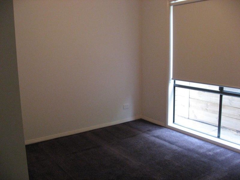 5/27 Lawson Street, SPRING GULLY, VIC 3550