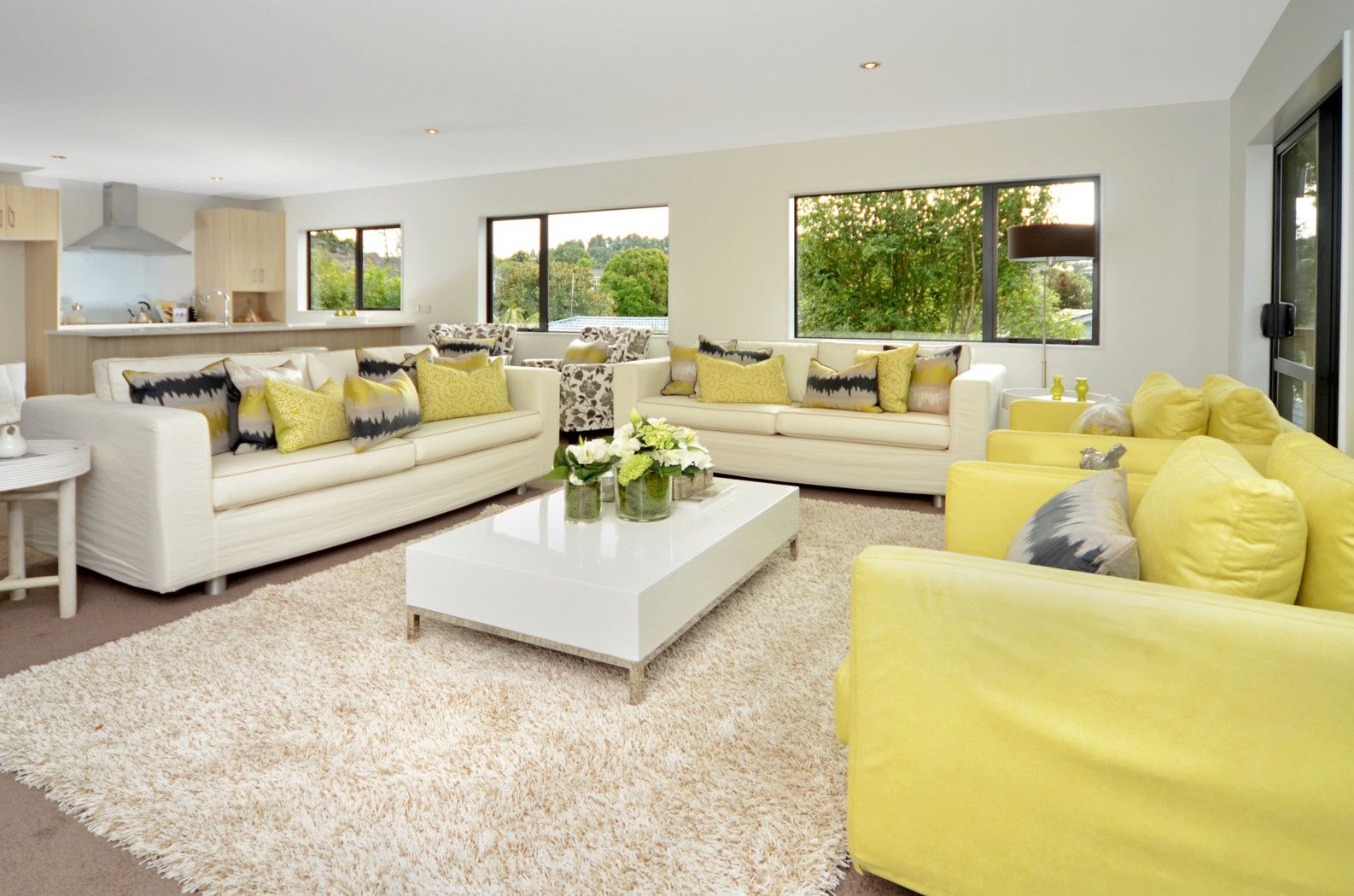 56a Tamahere Drive, GLENFIELD, North Shore City