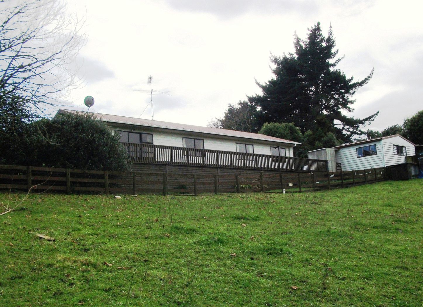 35 Colombo Road, WAIUKU, Franklin