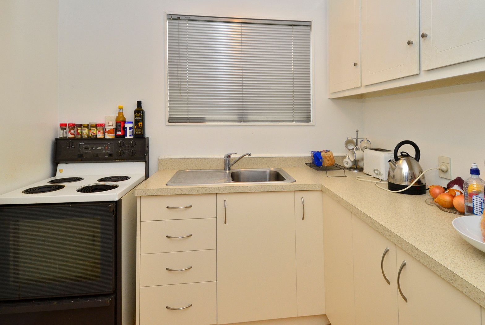 3/327 Weymouth Road, MANUREWA, Manukau City
