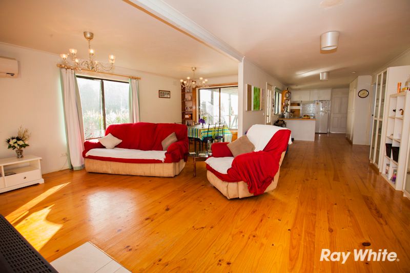 83 Wattle Tree Road, BUNYIP, VIC 3815