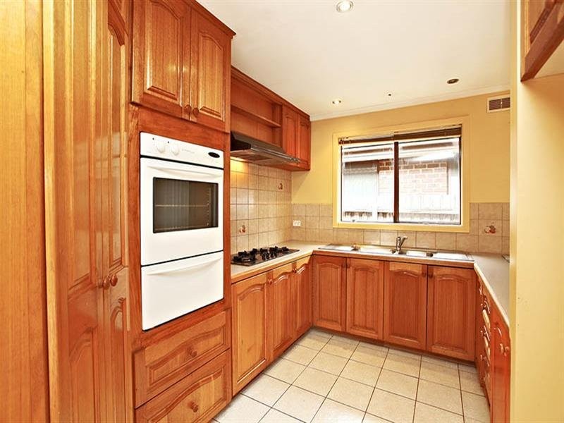 9 Tenterden Place, MILL PARK, VIC 3082
