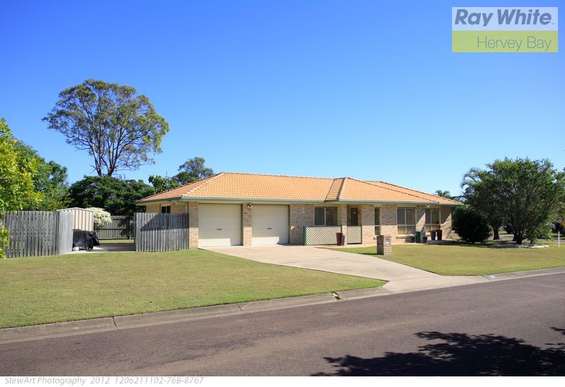 3 Sittella Close, ELI WATERS, QLD 4655