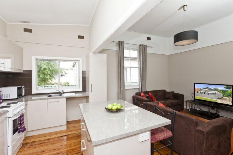 49 Kitchener Parade, MAYFIELD, NSW 2304