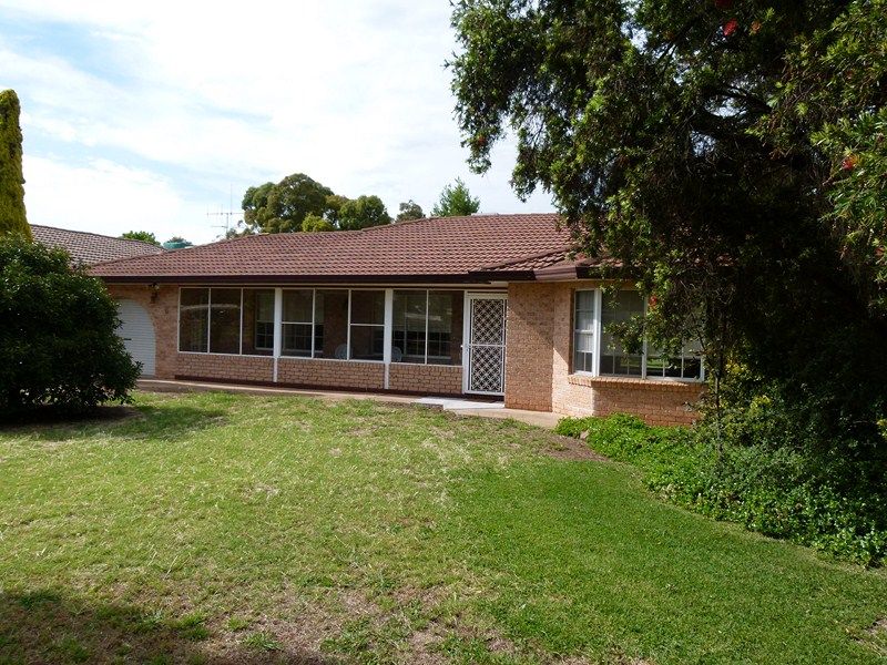 6 Thomson Street, FORBES NSW 2871