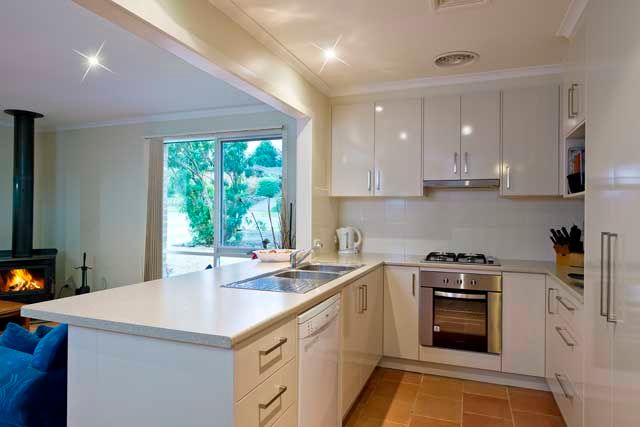 7 Cook Court, FERNTREE GULLY, VIC 3156