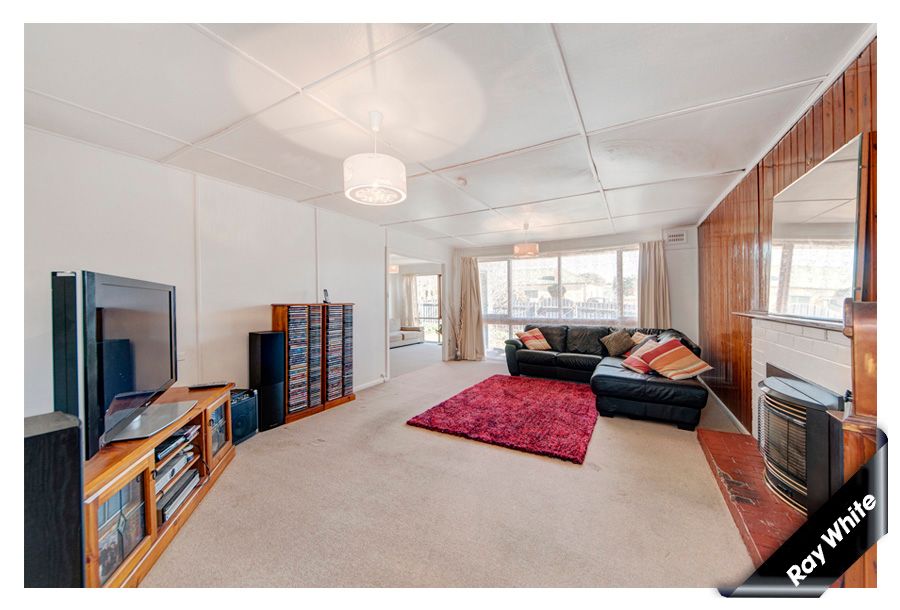 52 Derrima Road, QUEANBEYAN, NSW 2620