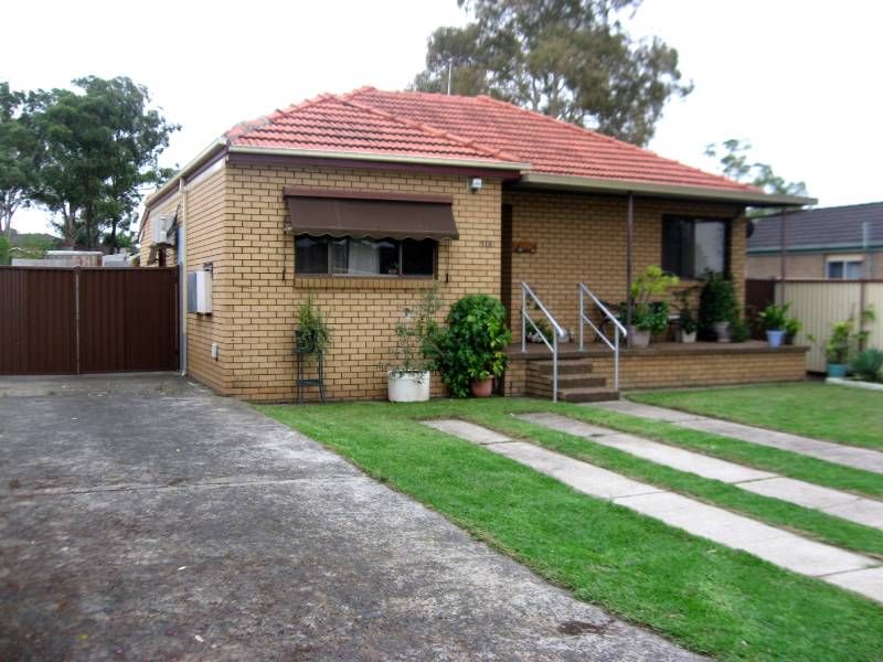 518 Smithfield Road, PRAIRIEWOOD NSW 2176