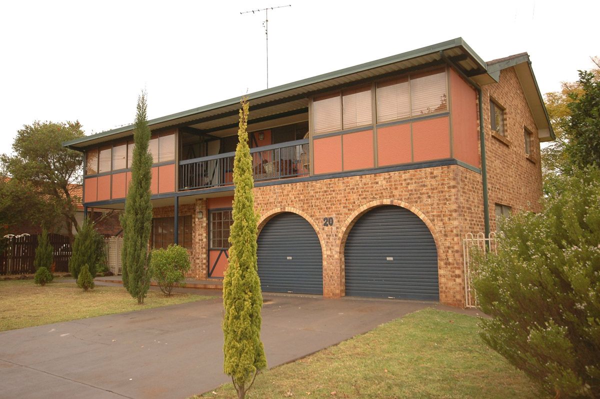 20 Orchid Street, CENTENARY HEIGHTS QLD 4350