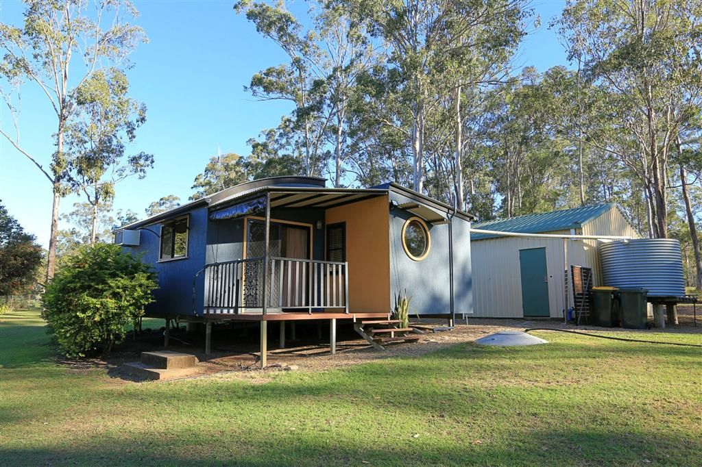 7 De Ville Court, SOUTH BINGERA QLD 4670