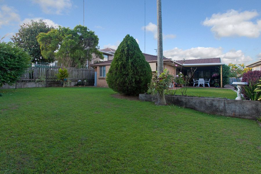 29 Justin Street, HOLLAND PARK WEST, QLD 4121
