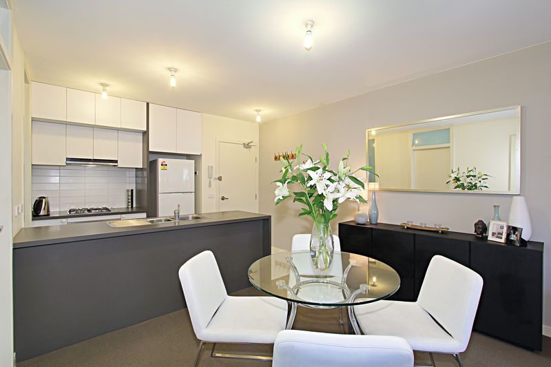 20/2 Greenfield Drive, CLAYTON, VIC 3168