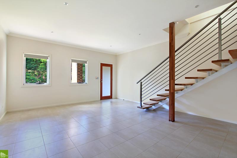 10 Waterford Terrace, ALBION PARK, NSW 2527
