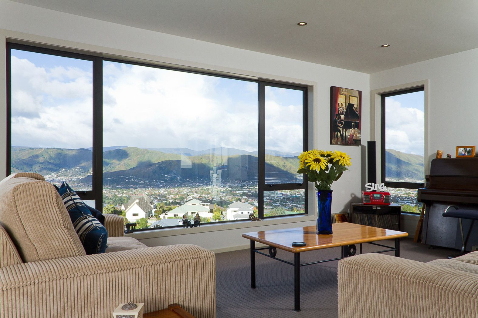 123 Redvers Drive, BELMONT, Lower Hutt City