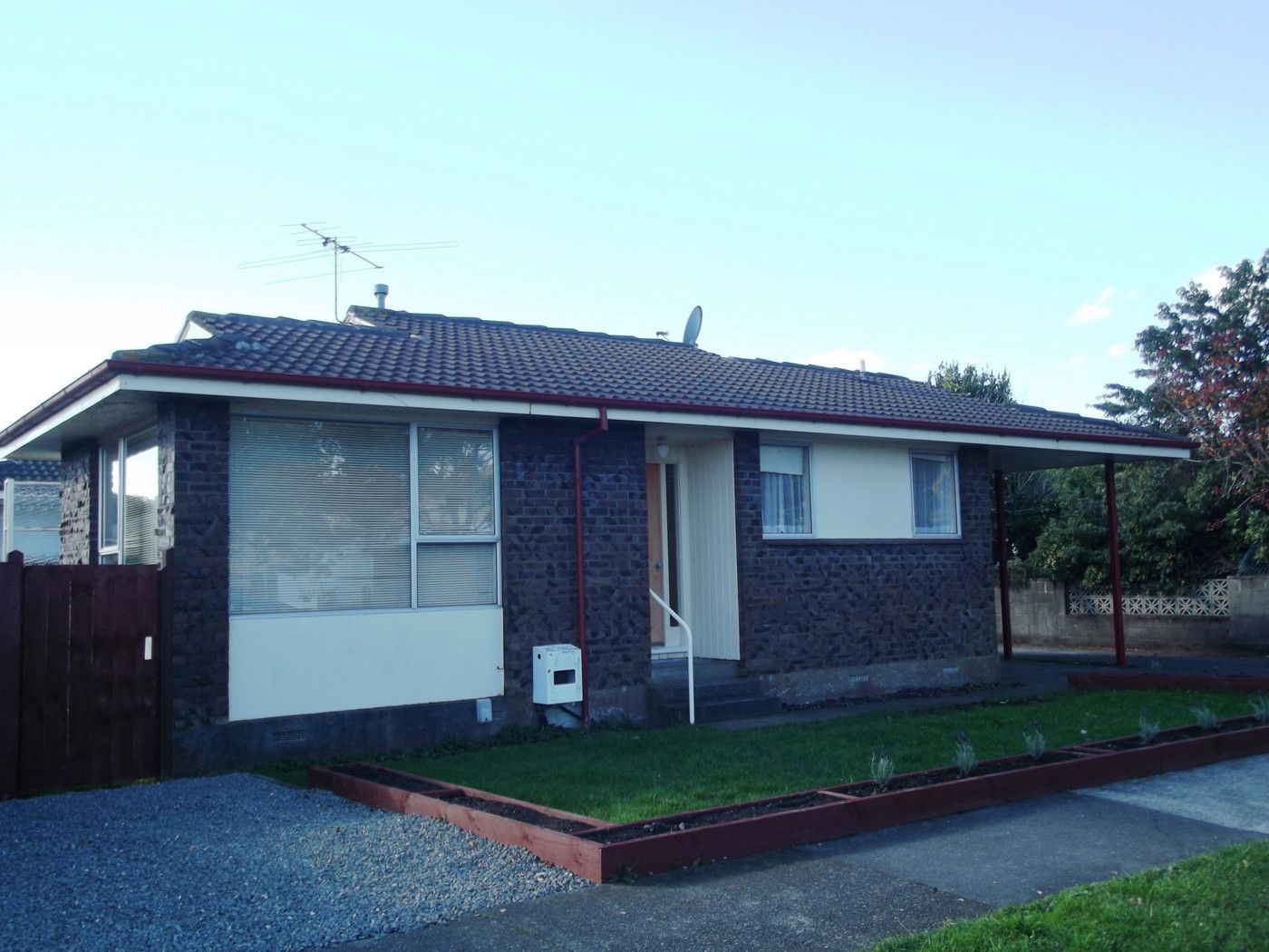 1/19 Walters Street, AVALON, Lower Hutt City