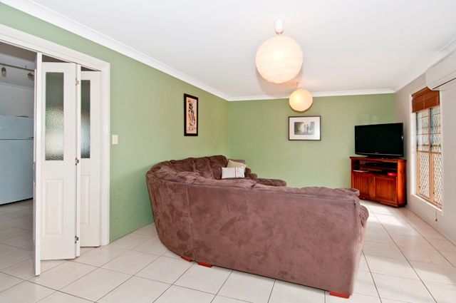 43 Torrens Street, WATERFORD WEST, QLD 4133
