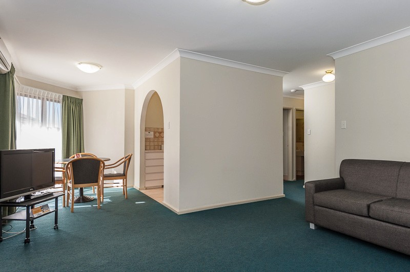 119/1 Padbury Circle, SORRENTO, WA 6020