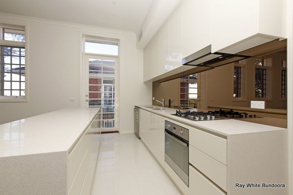 10/30 Linacre Drive, BUNDOORA, VIC 3083