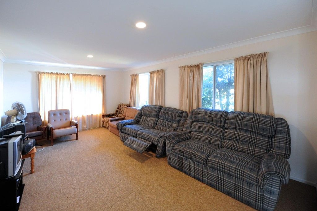 11 Hennenlotter Court, KEARNEYS SPRING, QLD 4350