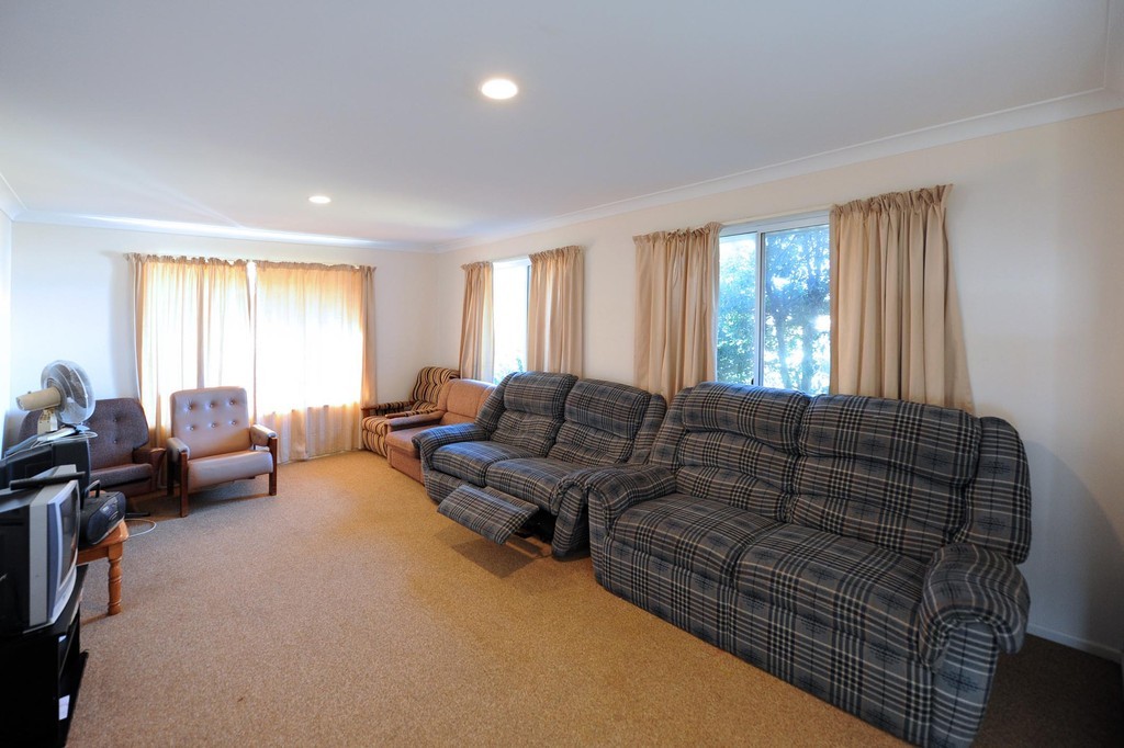 11 Hennenlotter Court, KEARNEYS SPRING, QLD 4350