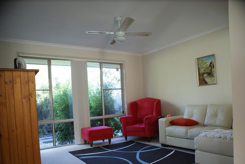 21 Bushgum Crescent, UPPER COOMERA, QLD 4209