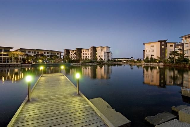 322/3 Pendraat Parade, HOPE ISLAND, QLD 4212