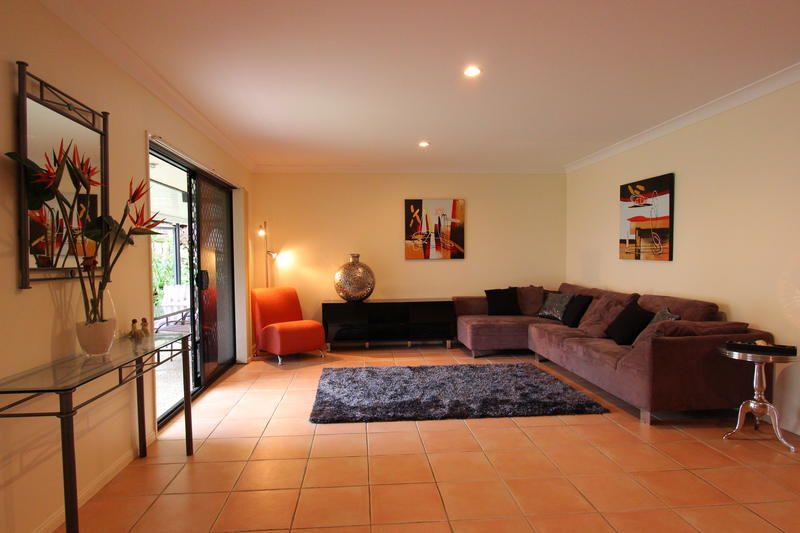 56 Waterford Place, BRIDGEMAN DOWNS, QLD 4035