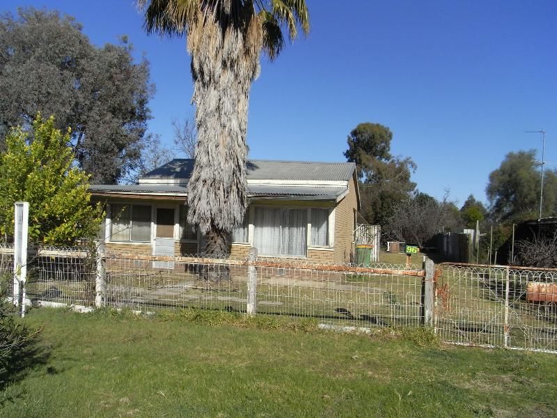 96 Pell Street, HOWLONG, NSW 2643