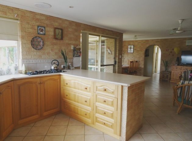 12 Grosvenor Close, WOORREE, WA 6530
