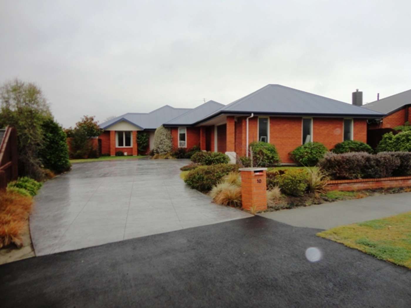 10 Linkwater Way, Parklands, Christchurch City Real Estate Ray