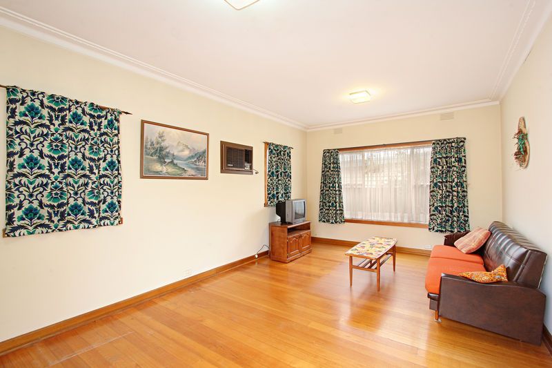 34 Kangaroo Road, MURRUMBEENA, VIC 3163