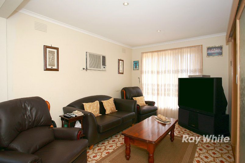 19 Malabar Court, KEYSBOROUGH, VIC 3173