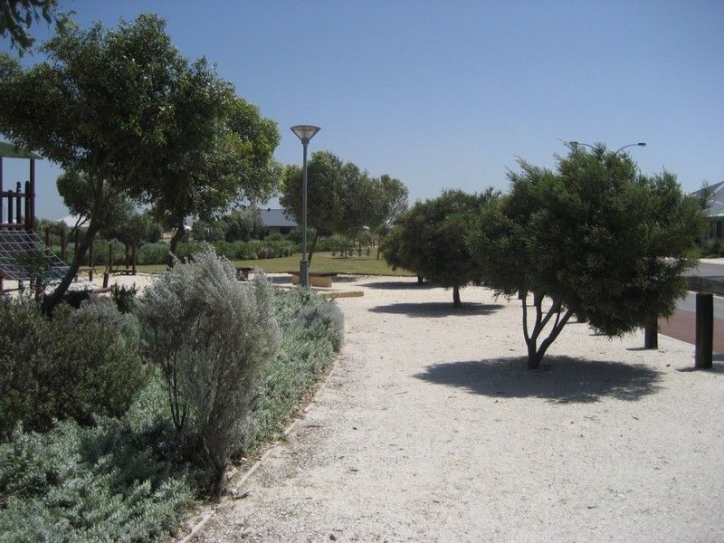 Lot 452, 8 Nemcia Way, JURIEN BAY, WA 6516