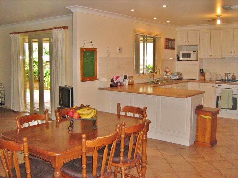 24 Tadros Avenue, YOUNG, NSW 2594