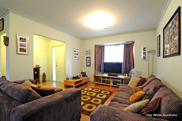 2/58 Josef Avenue, BUNDOORA, VIC 3083
