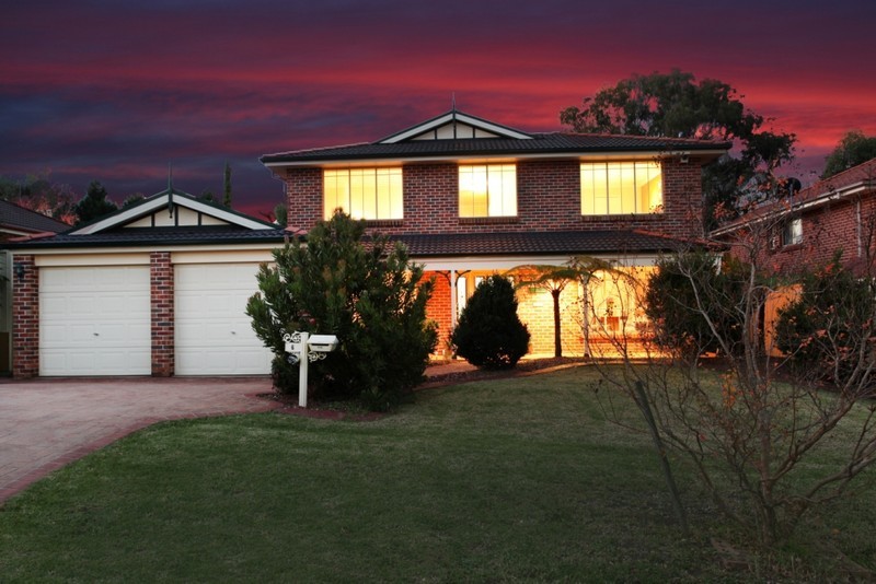 6 Buyu Road, GLENMORE PARK, NSW 2745