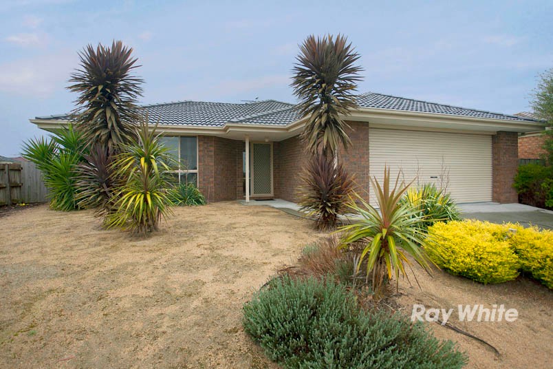 14 Amity Way, CRANBOURNE, VIC 3977