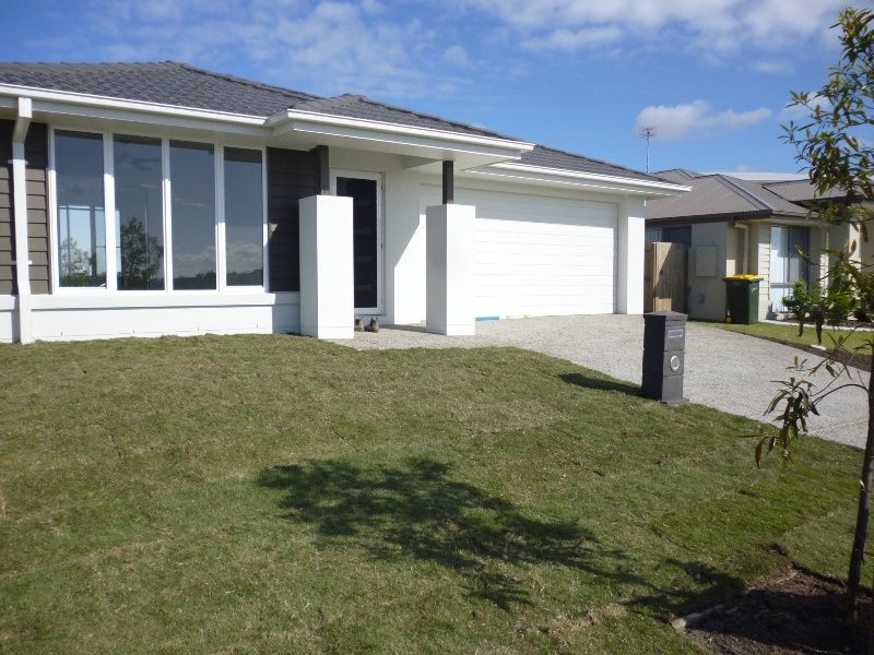 34 Lamatia Drive 'Brightwater', MOUNTAIN CREEK, QLD 4557