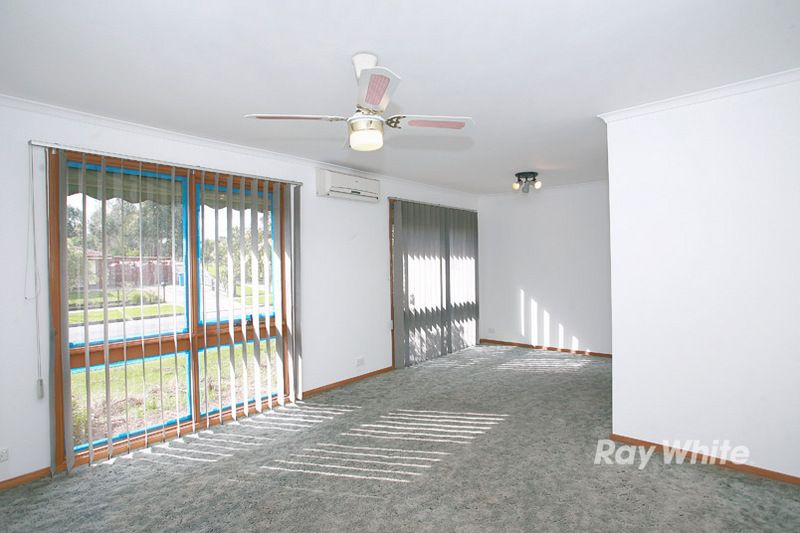 31 Hoysted Avenue, CRANBOURNE NORTH, VIC 3977