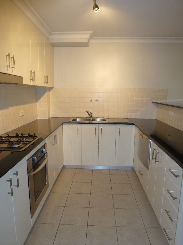 30/2-4 Sugar House Road, CANTERBURY, NSW 2193