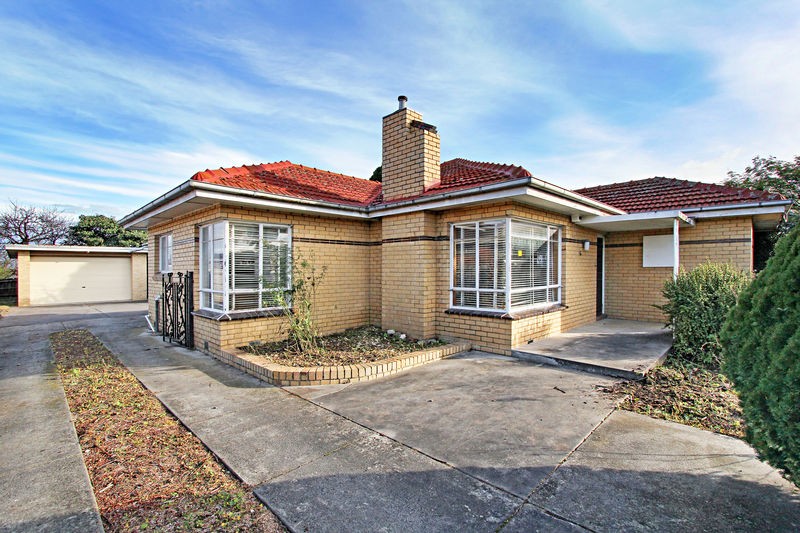 36 Lawson Street, OAKLEIGH EAST, VIC 3166
