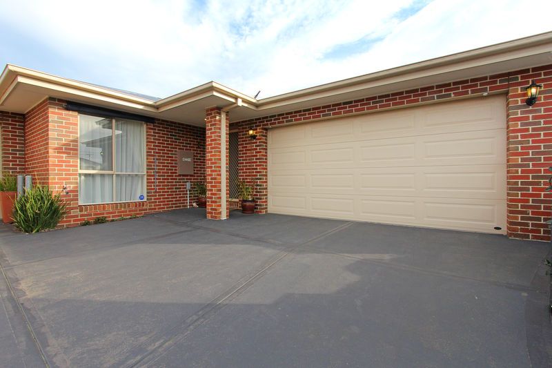 2/10 Mt Arthur Avenue, ROSEBUD, VIC 3939