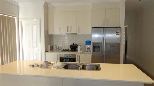 8 Hartow Street, CRAIGIEBURN, VIC 3064