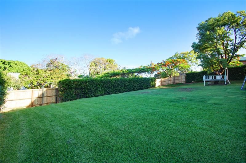26 Enderley Road, CLAYFIELD, QLD 4011