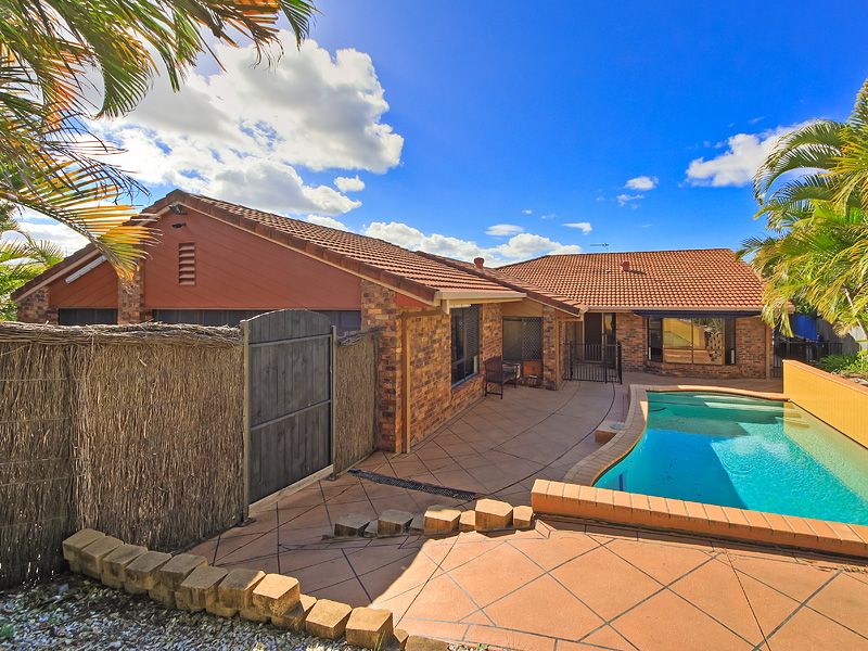 12 Macallan Street, MERRIMAC, QLD 4226