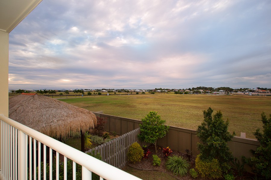 BANKSIA BEACH, QLD 4507