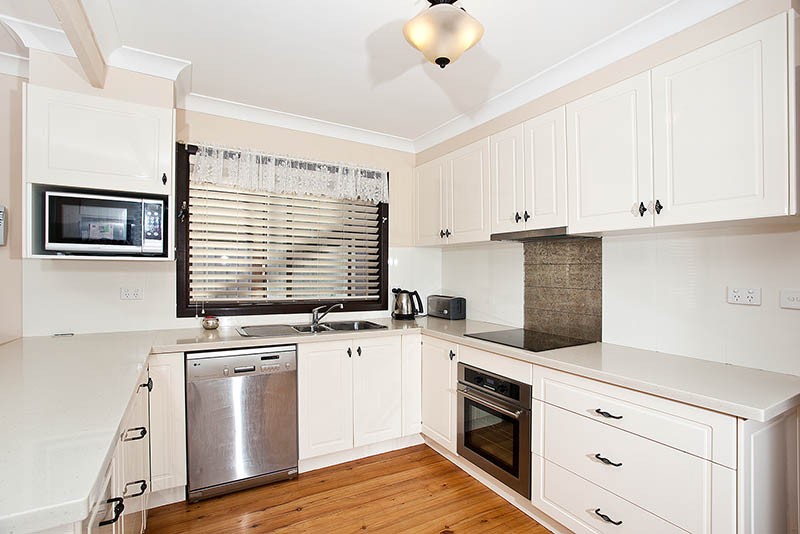 3 Barrack Avenue, BARRACK HEIGHTS, NSW 2528