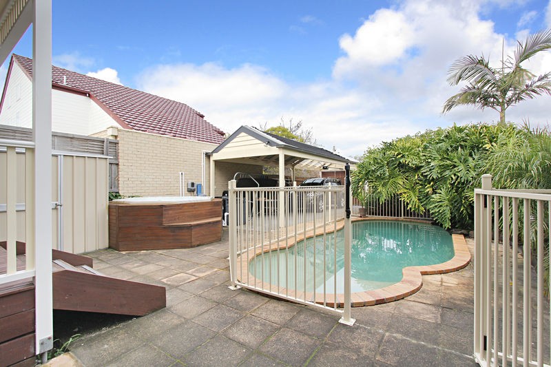 122 Kangaroo Road, HUGHESDALE, VIC 3166